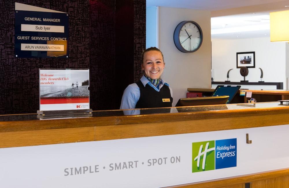 Holiday Inn Express London-Hammersmith, An Ihg Hotel Dış mekan fotoğraf
